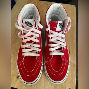 Red Vans Ski8-Hi